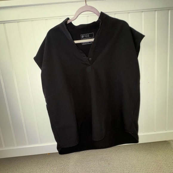 Figs Other - Figs black scrub top
